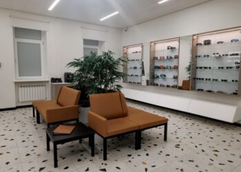 Фото клиники "Офтальмологическая клиника Кузляр на Лобачевского" - 2