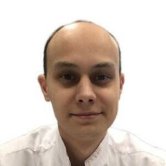 Врач Богоуф Ильдар РавинеровичНевролог