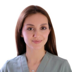 Врач Ахмадуллина Эльвина Флюровна - Офтальмолог